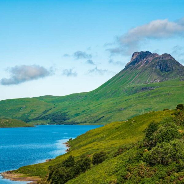 Stac Pollaidh at Loch Lurgainn