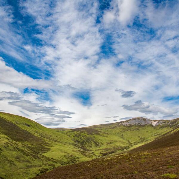 Carn a Chlamain summit