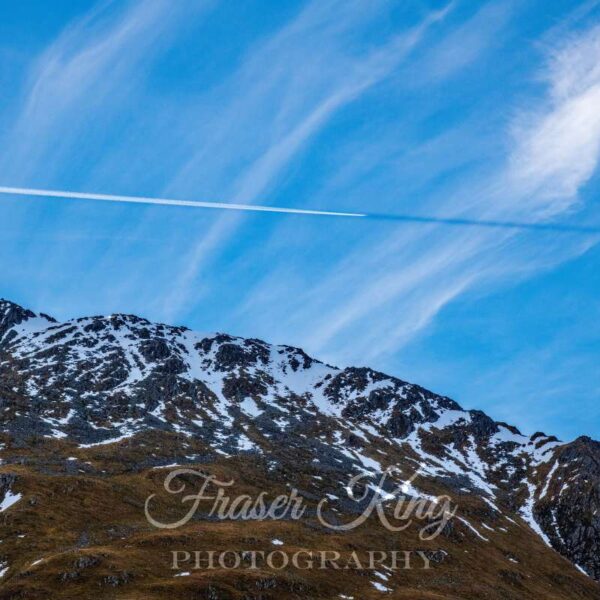 Jet aircraft dissipation trail